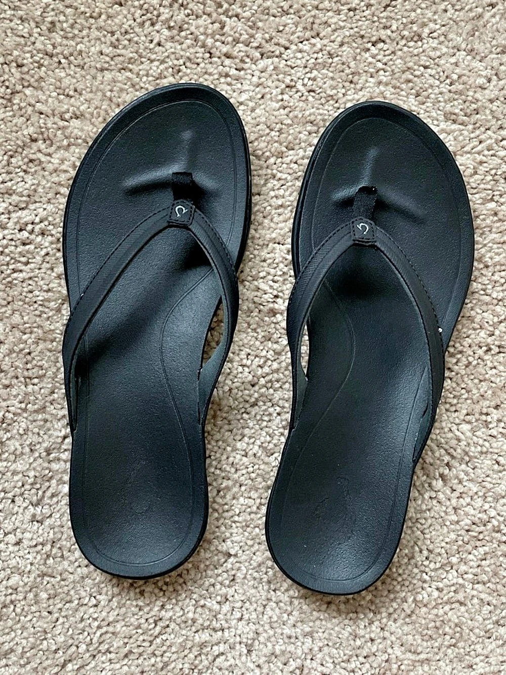 OluKai Ho'opio Malua Məlua Women's Black Sandals US 9 W NWT